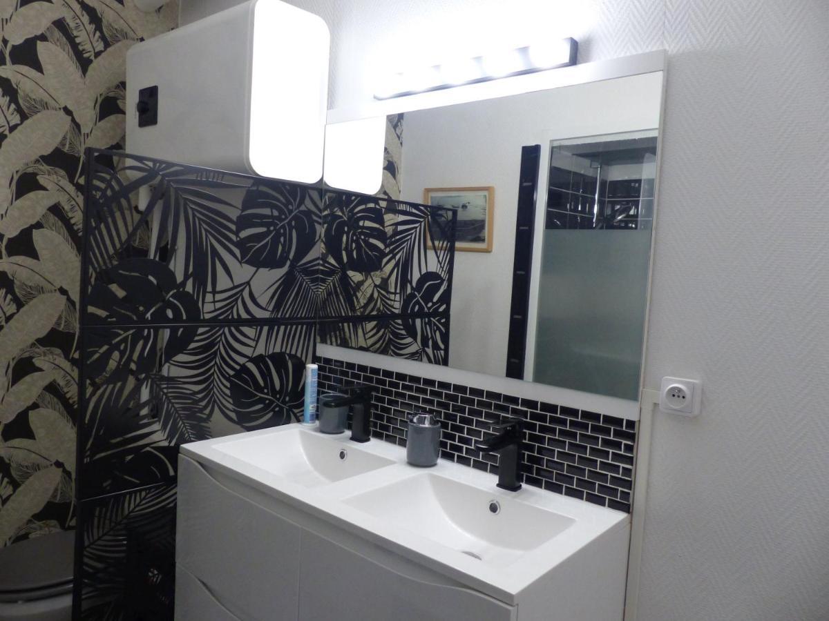 Grand Studio Confort Classe 3 Etoiles Рошвор Екстериор снимка